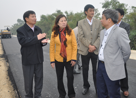 Chủ tịch UBND tỉnh Hưng Yên kiểm tra tiến độ thi công một số công trình trọng điểm